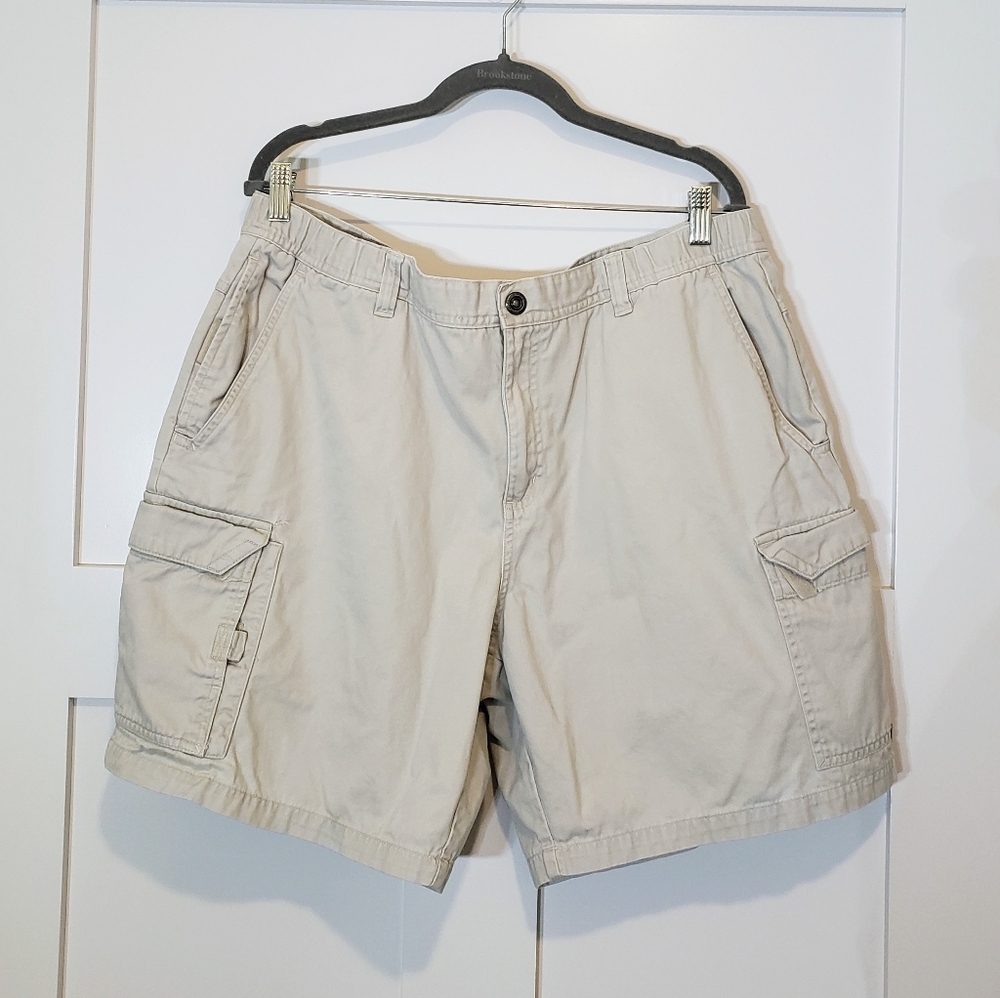 Columbia Size XL Shorts Cargo Natural Oatmeal Cotton High Waisted